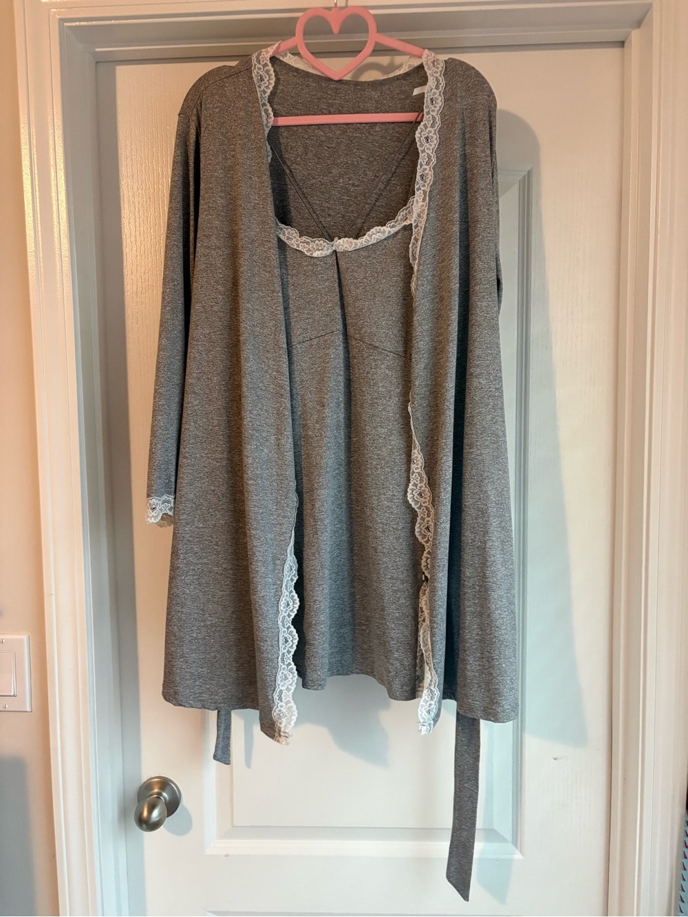 SHEIN Gray Lace-Trim Robe Set
